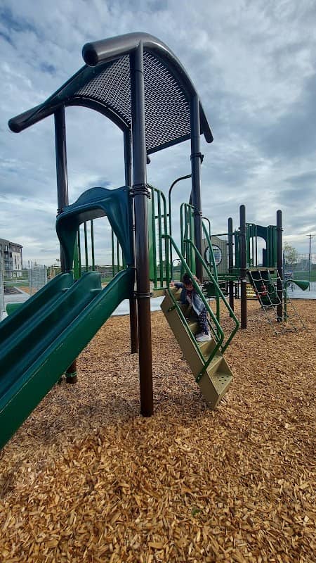 Soldat-Simon-Longtin Park - Image 1