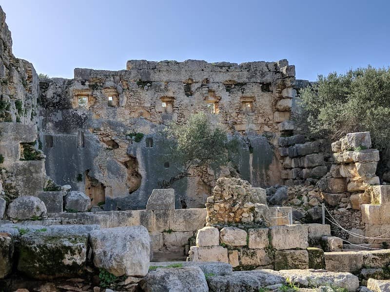 Deir Castle - Image 1