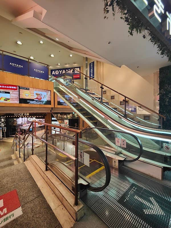 Puchicalator - The World's shortest Escalator (MT) - Image 2