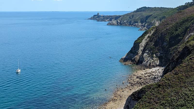 Anse des Sévignés - Image 2