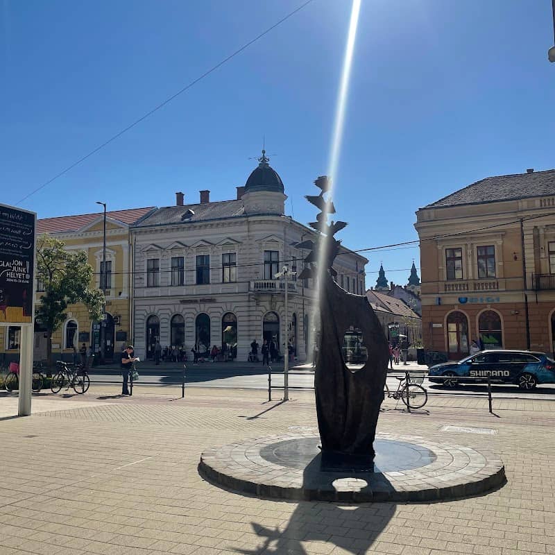 Debreceni hősök lelke szobor - Image 3