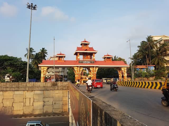 Udupi Swagatha Gopura - Image 1