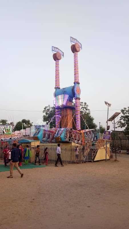 Azad Park - Image 2