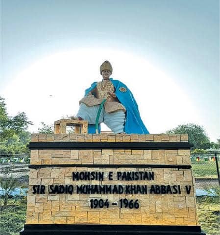 Nawab Sadiq V s Statue - Image 1