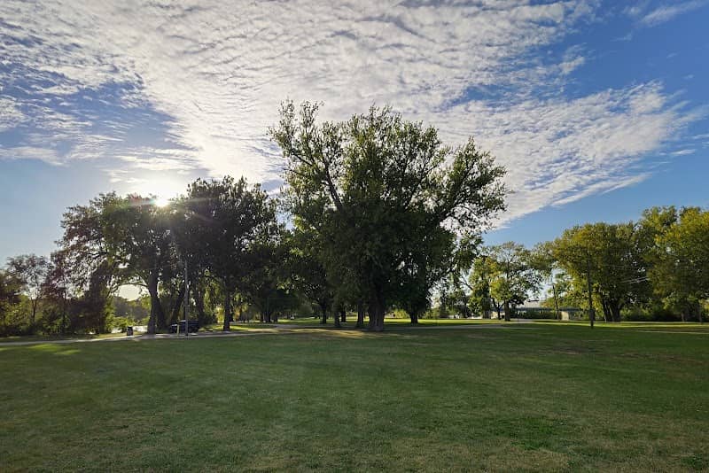 Lawrence Park - Image 3