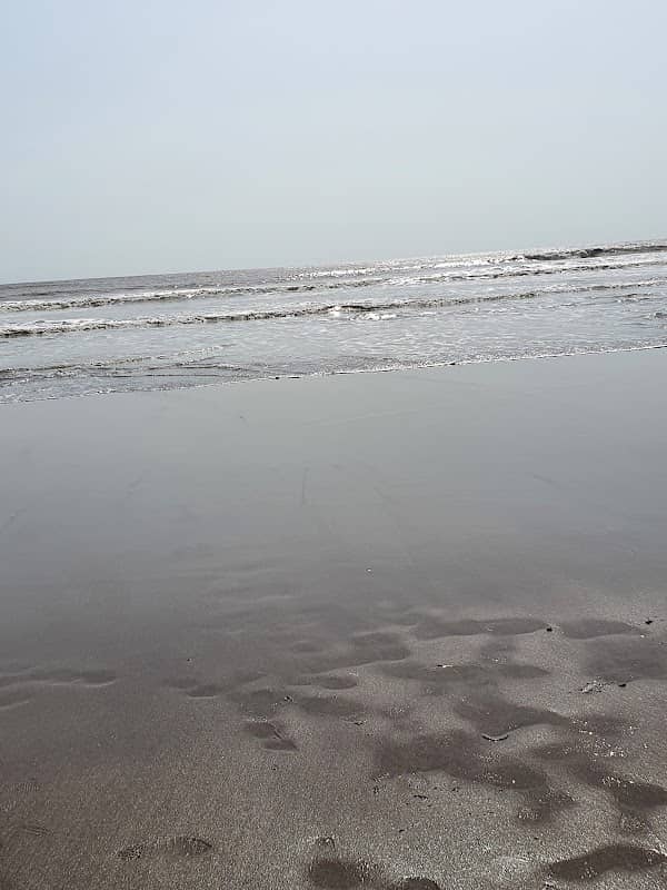 Malwan Beach - Image 1