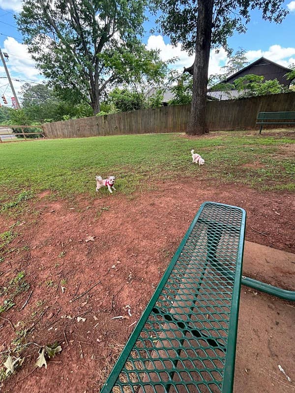 Hueytown Dog Park - Image 1