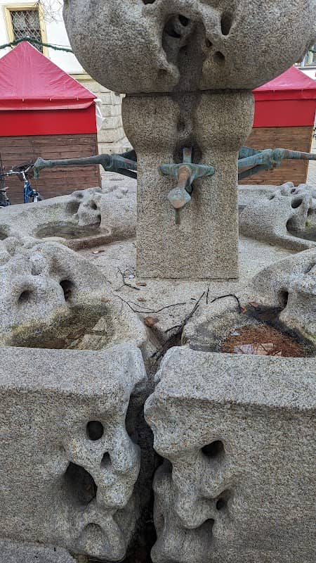 Lebensbrunnen - Image 2