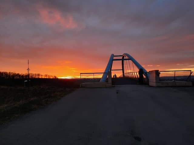 Leuchtebrücke - Image 1