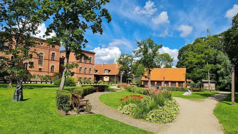 Kuldiga Castle Park - Image 1
