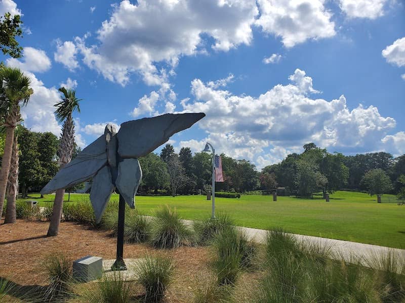 Riverfront Park - Image 2
