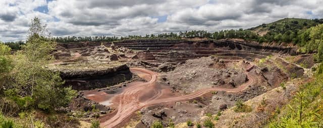 Volcan de Lemptégy - Image 1
