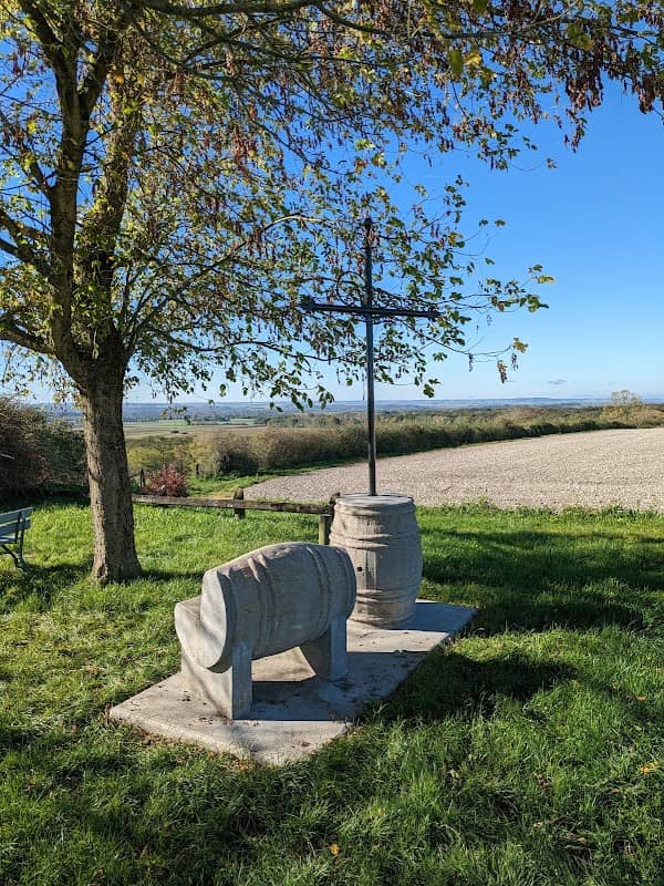 Square Jean Roussel - Image 1