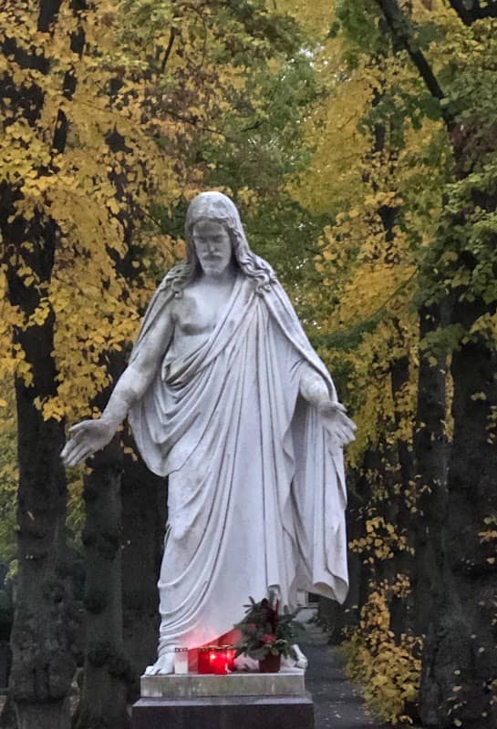 Christus Statue - Image 1