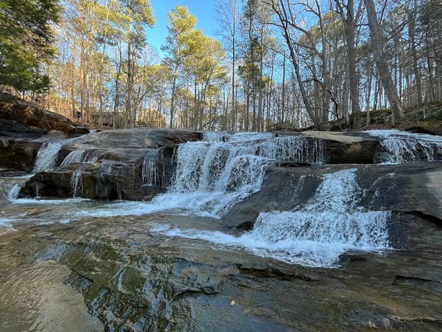Olde Rope Mill Park - Image 1