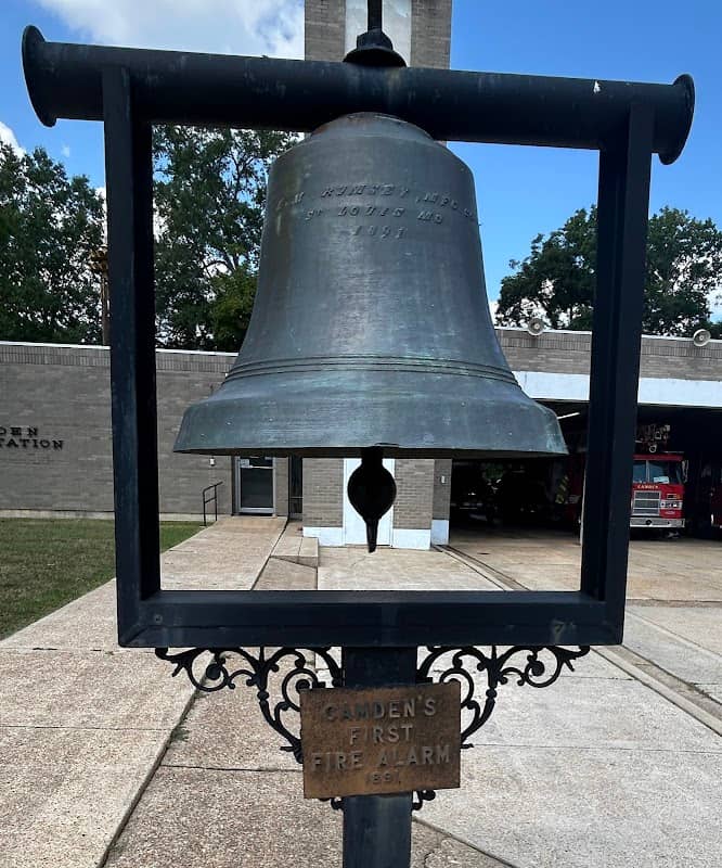 1891 Bell - Image 1