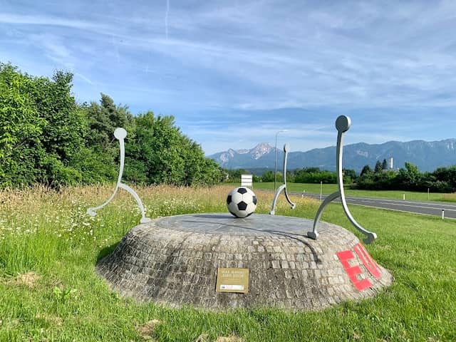 Euro 2008 Denkmal - Image 1