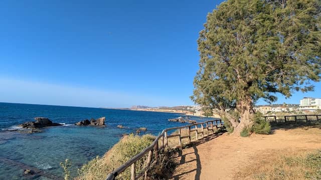 Beautiful natural pool next to chania old town - Image 1