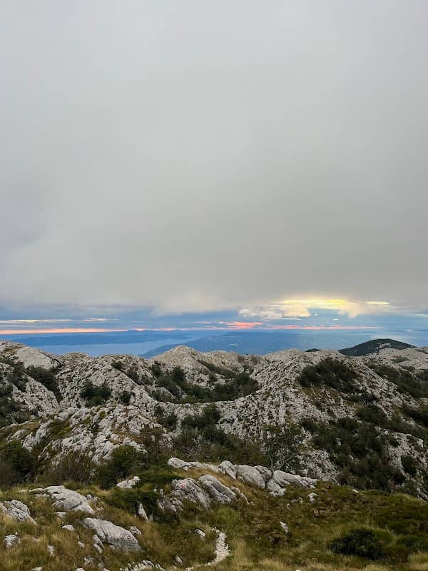 Tip-extreme bus stop, Biokovo Skywalk & Zip line - Image 1
