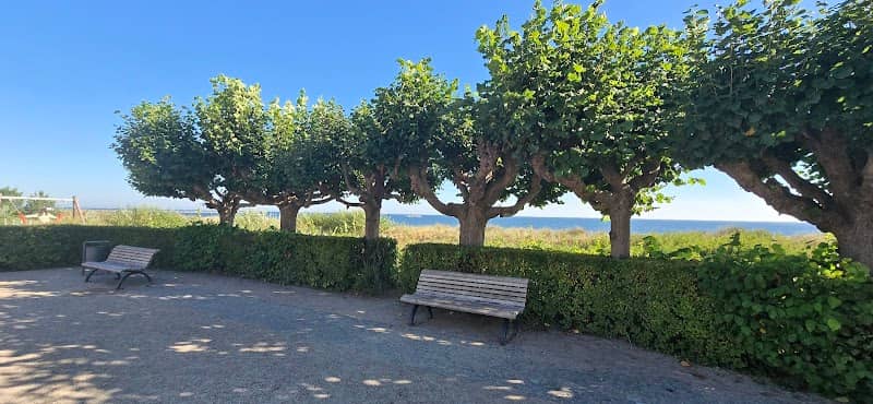 Rastplatz an der Promenade - Image 2
