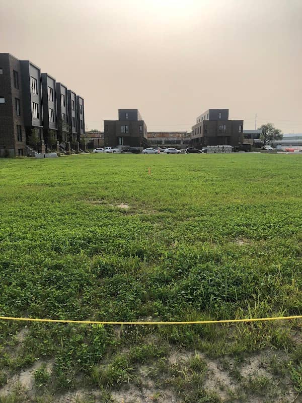 Parc Jenkins - Image 2