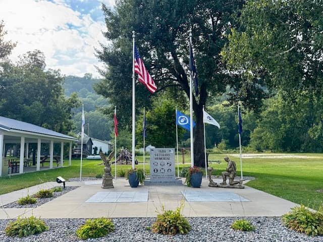Veterans Memorial - Image 1