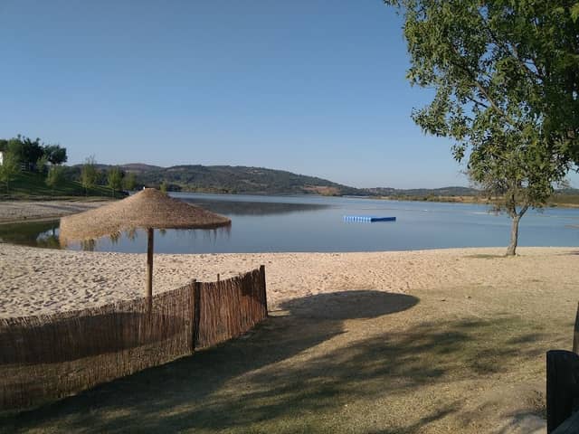 Praia Fluvial da Fraga da Pegada - Image 1