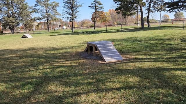 Rothschild Park - Image 1