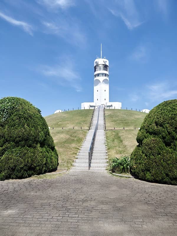 Yokohama Port Symbol Tower - Image 2