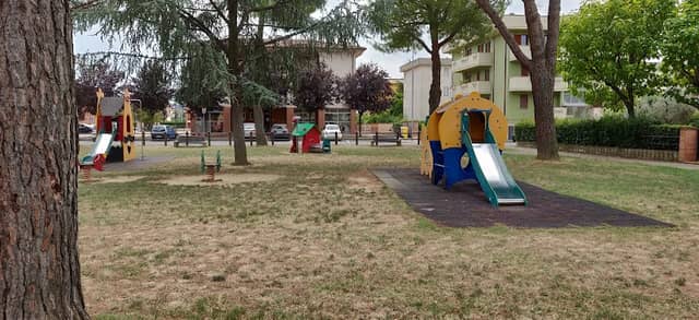 Parco giochi via Guido Rossa - Image 1