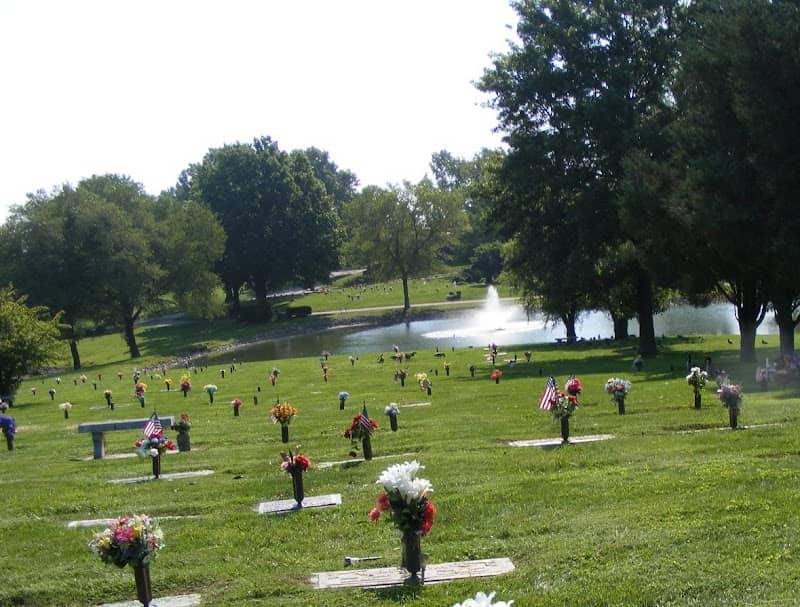 Blue Grass Memorial Gardens - Image 1