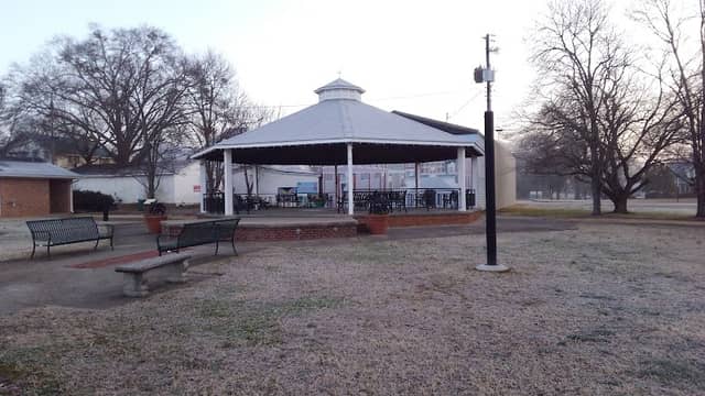 Weldon Memorial Park - Image 3