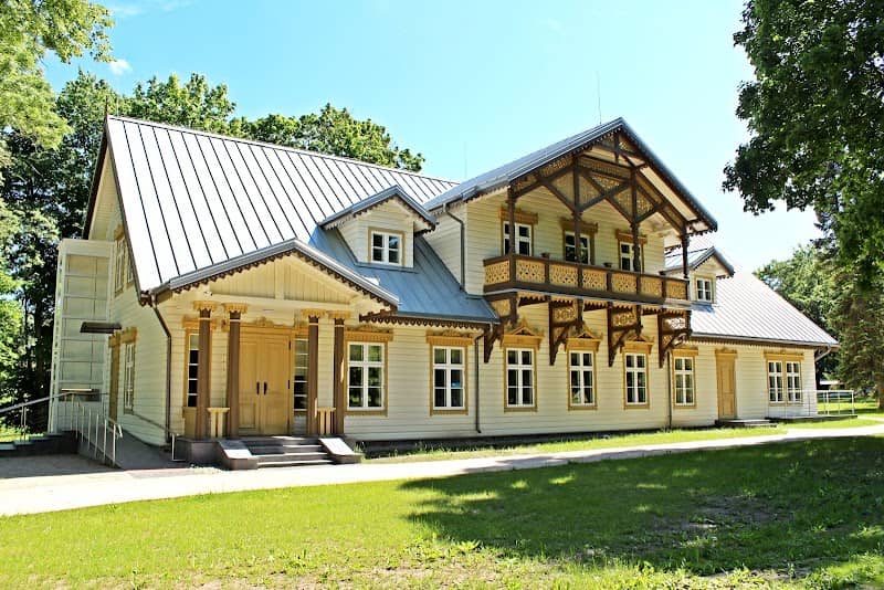 Kuršėnai Manor - Image 1