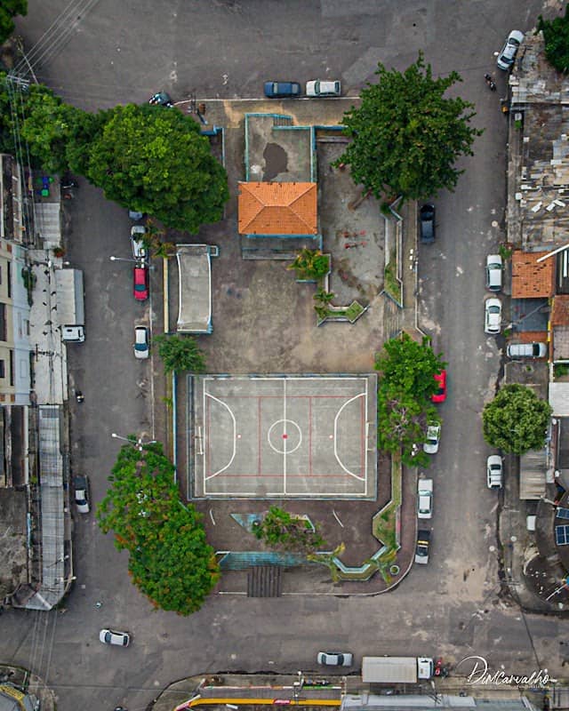 Praça Do Mutuá - Image 1