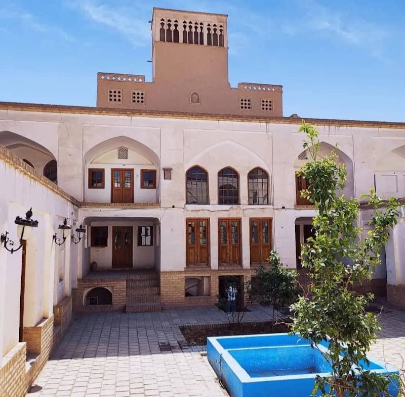 خانه تاریخی تدین - Image 1
