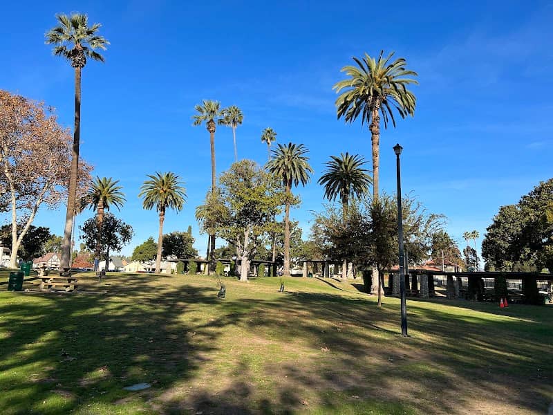 Alhambra Park - Image 2