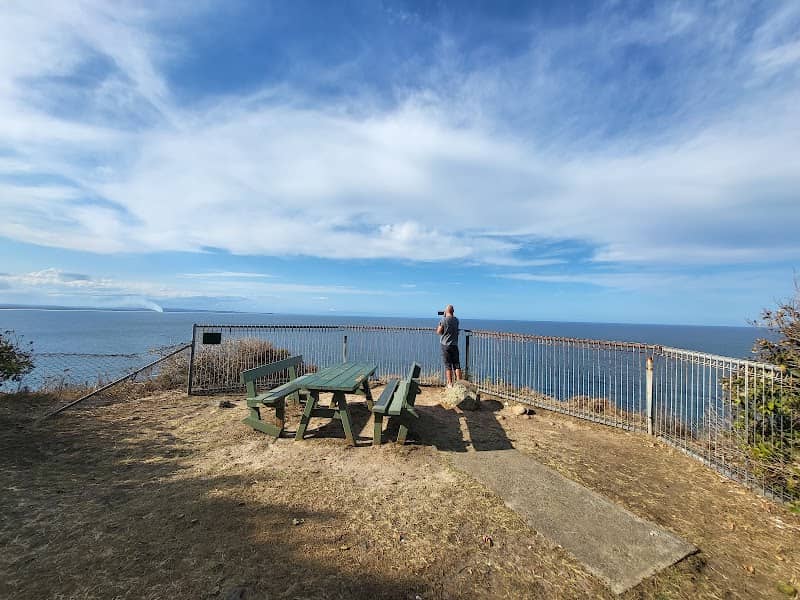 Kylie's Lookout - Image 3