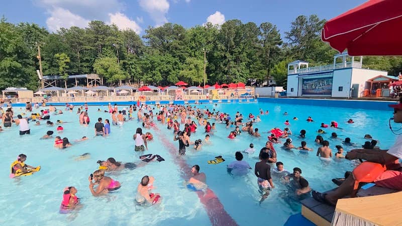 Six Flags White Water Atlanta - Image 1