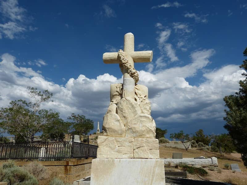 Silver Terrace Cemetery - Image 2