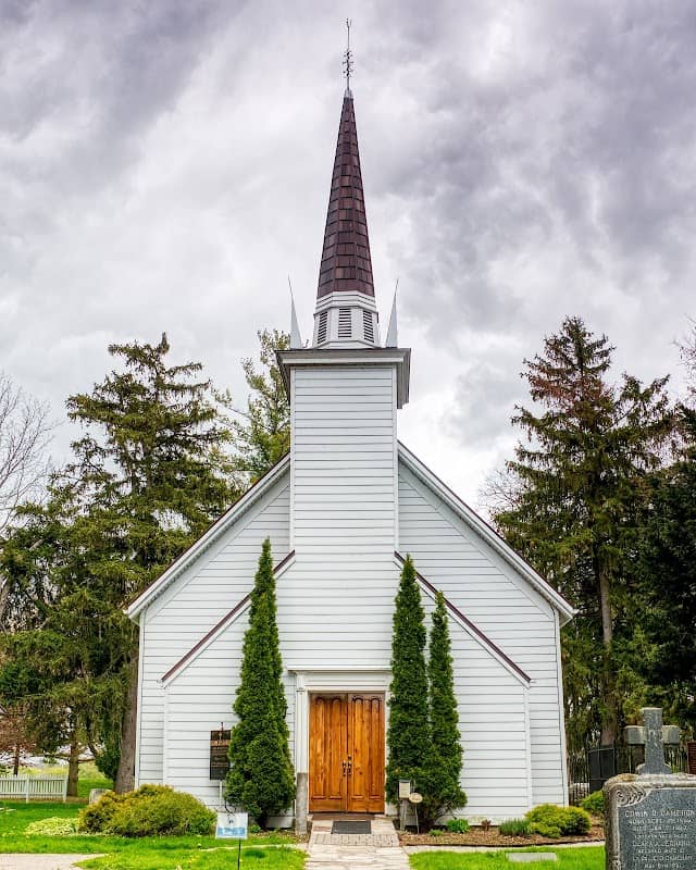 Mohawk Chapel - Image 2