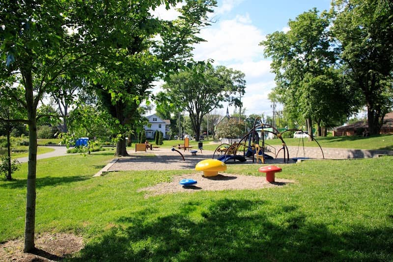 Wentworth Park - Image 1