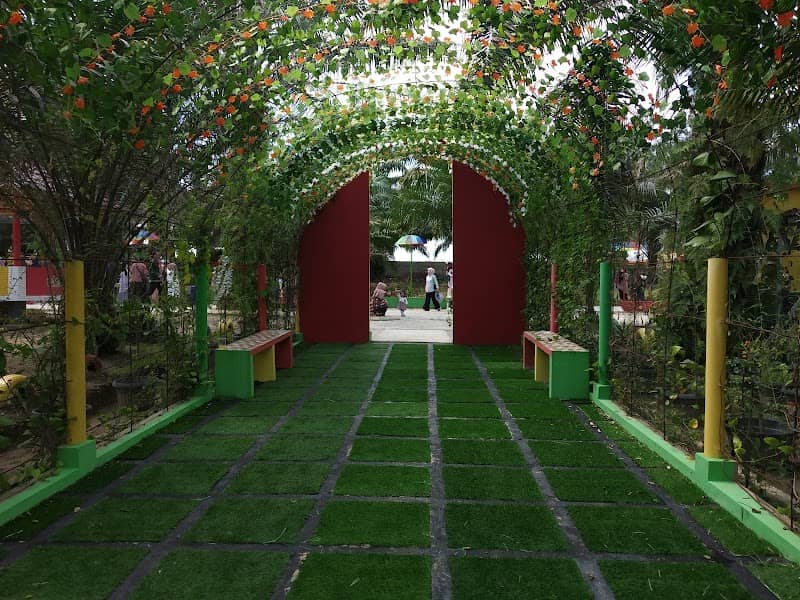 Badnur Miniatur Riau - Image 1