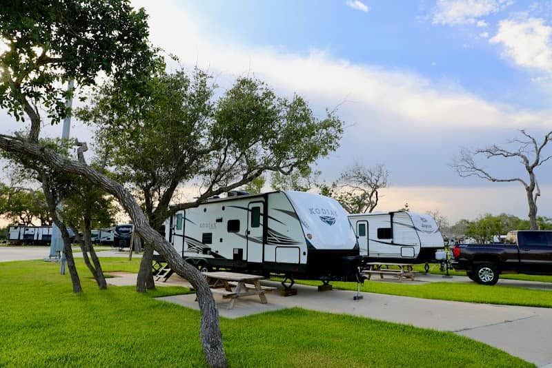 Majestic Oak Resort - Image 1