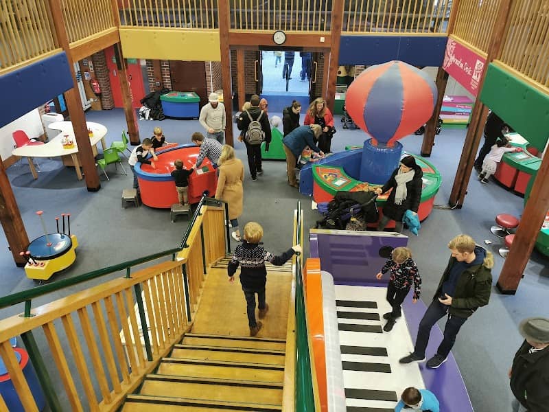 The Look Out Discovery Centre - Image 3