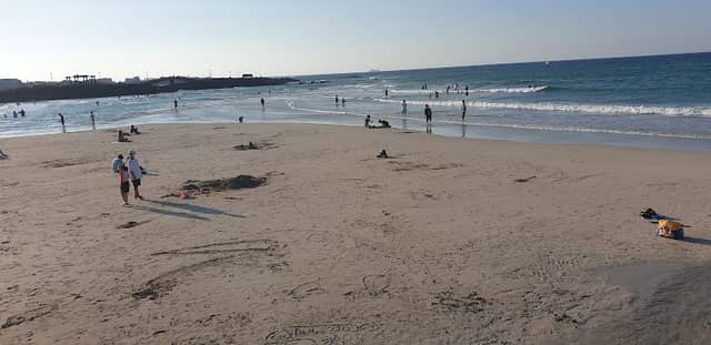 Pantai Hamdeok - Image 1