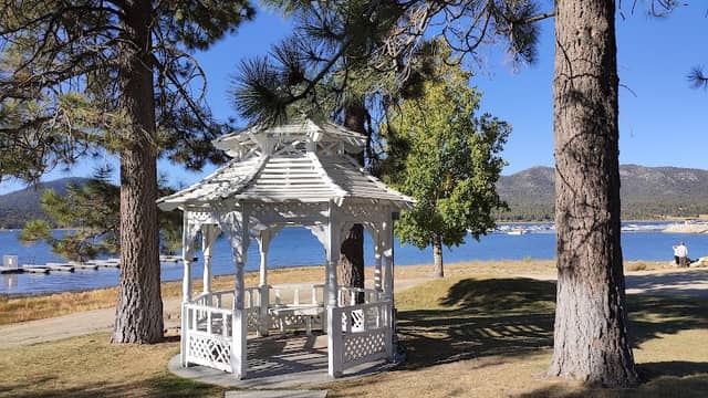 Rotary Pine Knot Park - Image 1