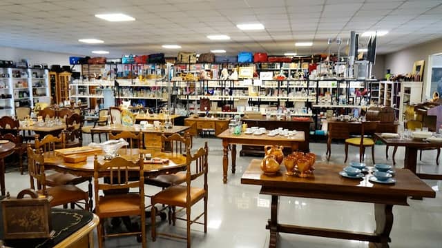 Vintage Store Verona - Image 1