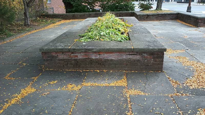 Uptown Mini Park - Image 1
