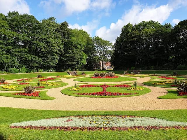 Queen's Park - Image 2