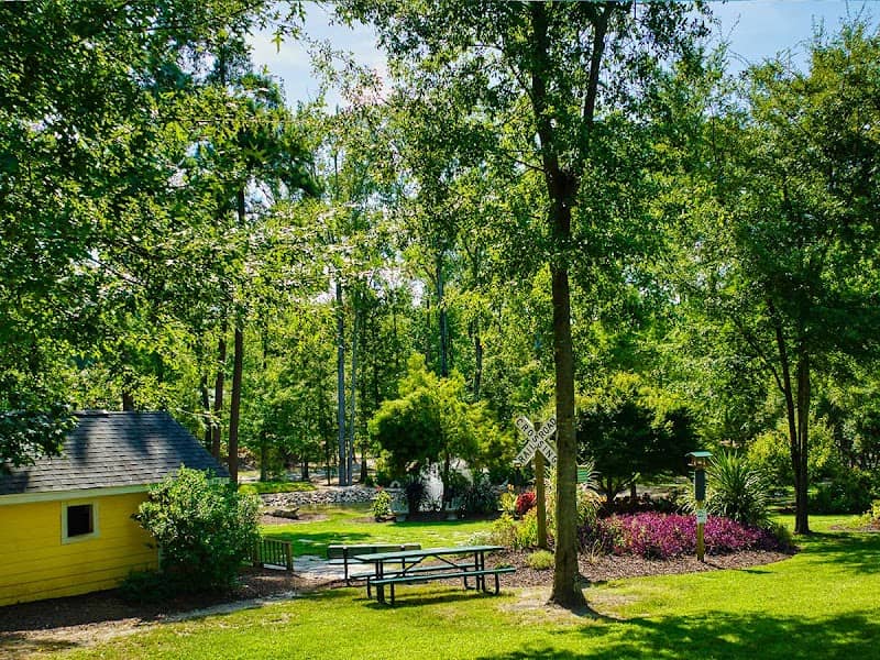 Moore Park - Image 1